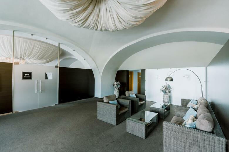 Best Western Hotel Prach�rna