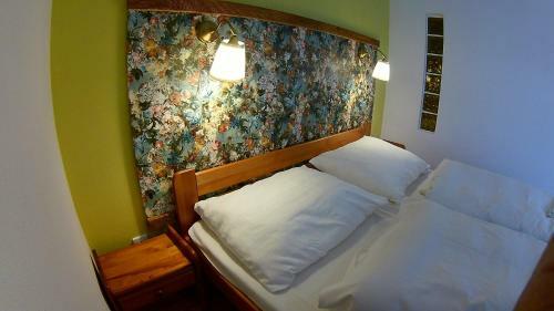 Hostal Penzion Slune?no