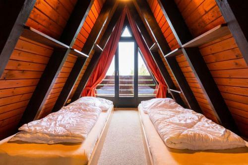 Ferienwohnpark Immenstaad Am Bodensee Nurdachhaus Typ 7 Nd 37