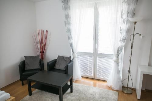 Hostal Penzion Vila Tenis