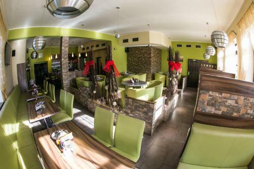 Hostal Penzion Vila Tenis