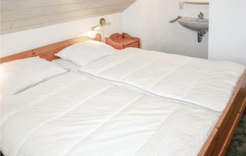 Five-bedroom Holiday Home In Kirchheim