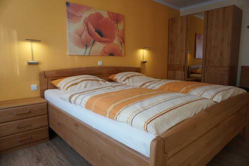 Apartamento Ferienwohnung Schwalbe, 15111