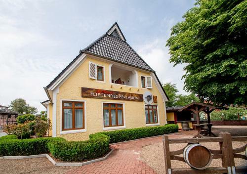 Posada G�stehaus Fliegendes Perlhuhn Borgfeld