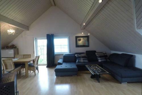 Apartamento Ferienwohnung Leutkirch Offen Hell Hoch Sch�ne Aussicht