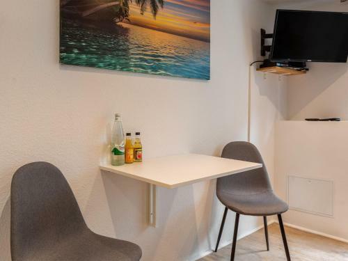 Pleasant Apartment In Linz Near River Rhine