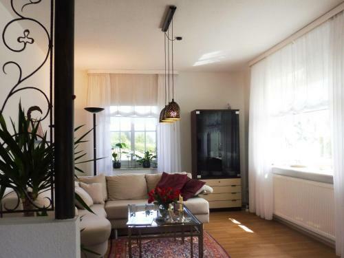 Holiday Home Haus Am Berg Der Osterr�der