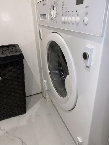 Apartamento Sch�ne Wohnung In Ludwigsburg