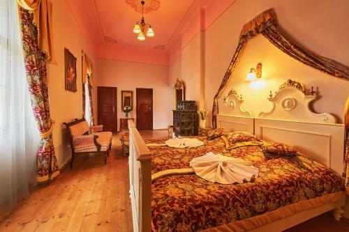 Hostal Penzion Z�mek Le?any