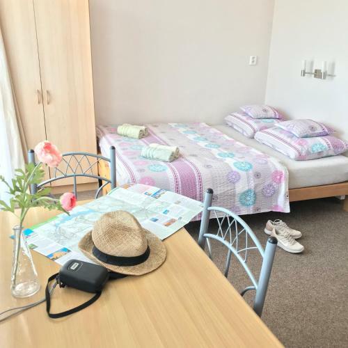 Hostal Pension Crhan