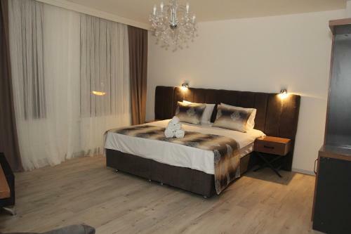 Kispet Deluxe Hotel