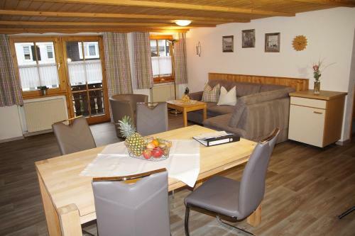 Apartamento Ferienwohnung Hartmann