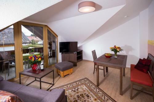 Apartamento Ferienwohnungen Chiemgauer Seengl�ck