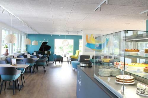 Hotel & Caf� M�hlengl�ck