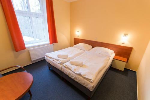 Hotel Na Kocand?