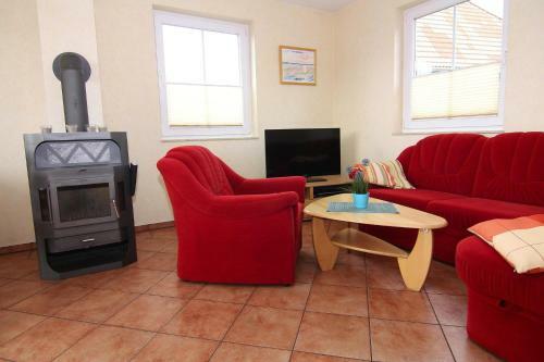 Semi-detached House K�hlungsborn - Dos05100g-lya
