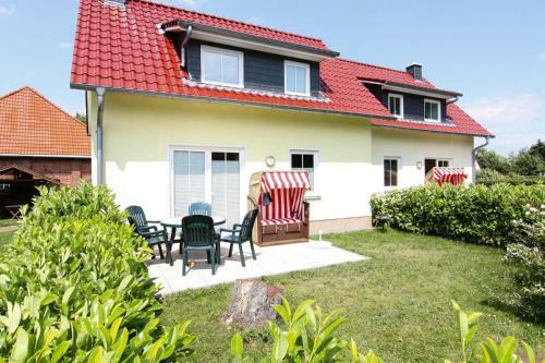 Semi-detached House K�hlungsborn - Dos05100g-lya