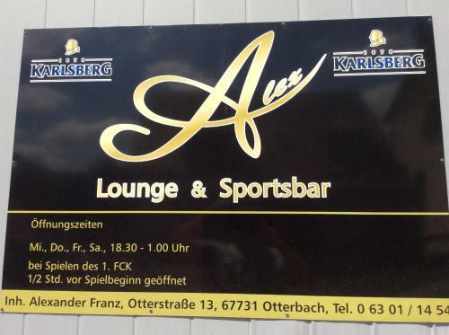 Hostal Alex -lounge -sportsbar -smokerlounge