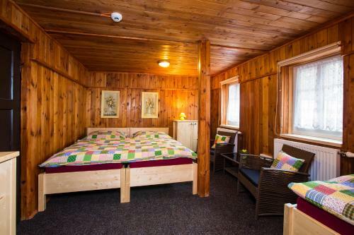 Hostal Penzion A+a