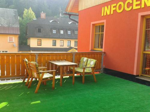 Apartm� Turista, Pec Pod Sn??kou