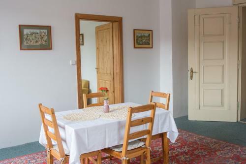 Hostal Penzion Signum Laudis