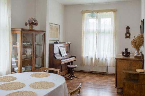Hostal Penzion Signum Laudis