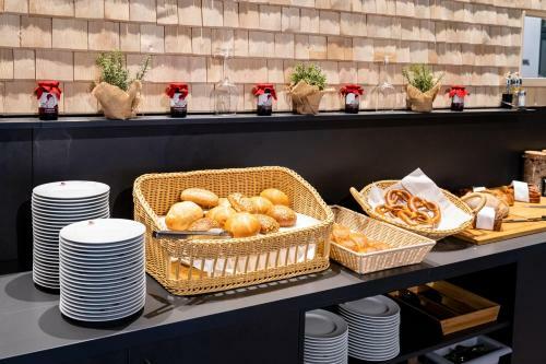 Coucou Hotel & Kuckucks-stube (Titisee)