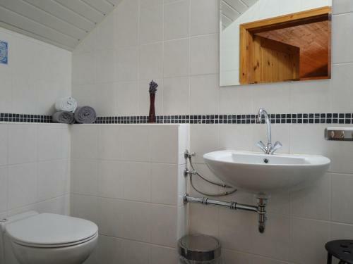 Lovely Holiday Home In Veldenz Near Mosel River