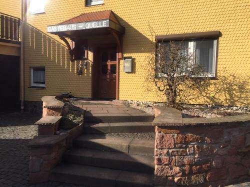 Apartamento Ferienwohnungen ?zur Quelle?