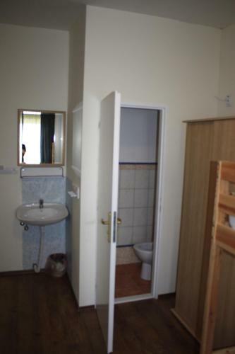 Hostal Pension K Znojmo-kas�rna