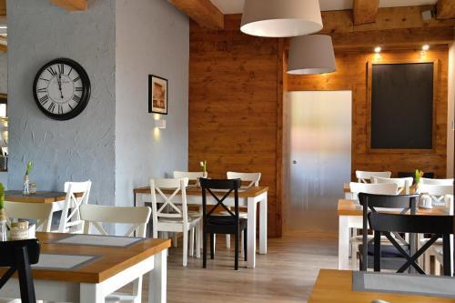 Hostal Penzion Ml�n Sedlec