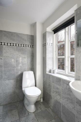 Adnana - Apartment Suite 3 Aalborg Center