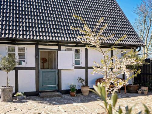 Holiday Home Aakirkeby XII