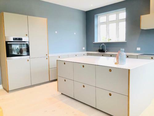 Adnana - 4 Bedroom - Modern Living Apartment - Aalborg