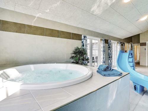 Holiday Home �lb�k Lxiii