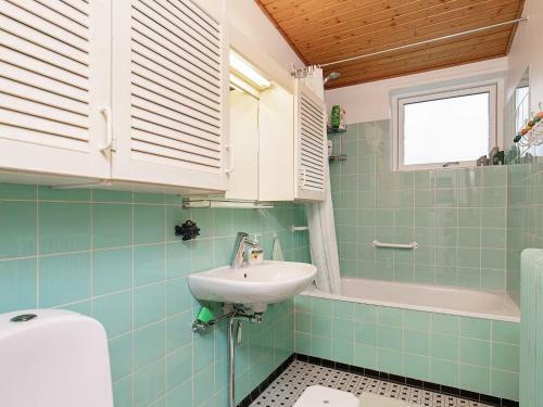 Holiday Home �r�sk�bing V