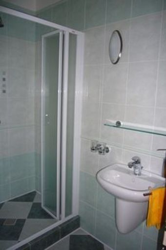 Hotel Ostrov Garni