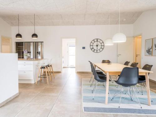 Holiday Home Bl�vand Ccxii