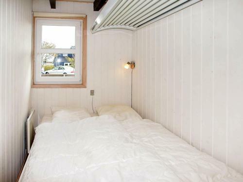 Three-bedroom Holiday Home In Hemmet 25