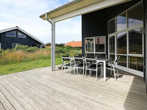 Three-bedroom Holiday Home In Ulfborg 12