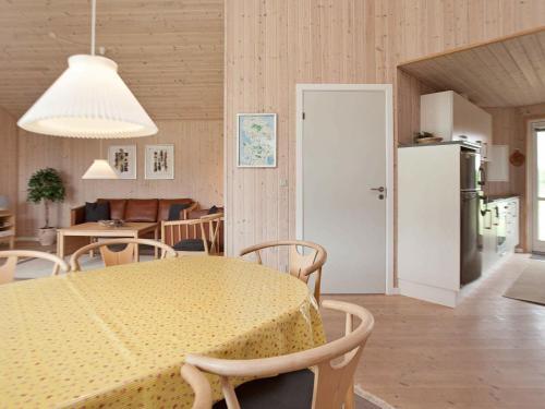 Three-bedroom Holiday Home In Ulfborg 32