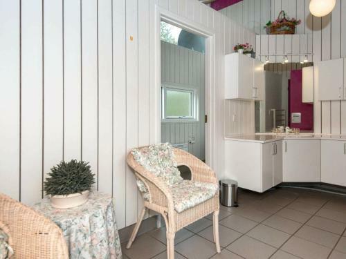 Two-bedroom Holiday Home In Glesborg 6