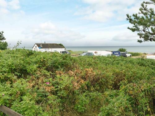 Two-bedroom Holiday Home In Glesborg 6