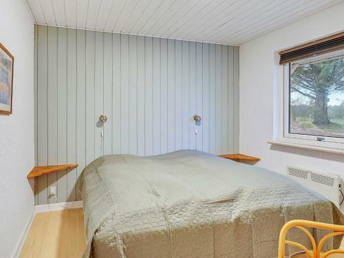 Five-bedroom Holiday Home In Bl�vand 26