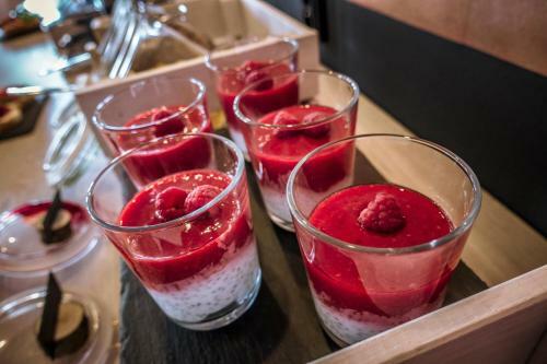 Hostal Hotel Wellness Cosmos