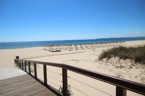 Apartment On The Beach By Amcf