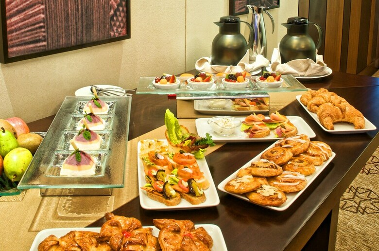 Grand Regal Hotel
