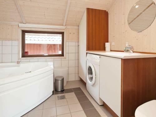Three-bedroom Holiday Home In Slagelse 3