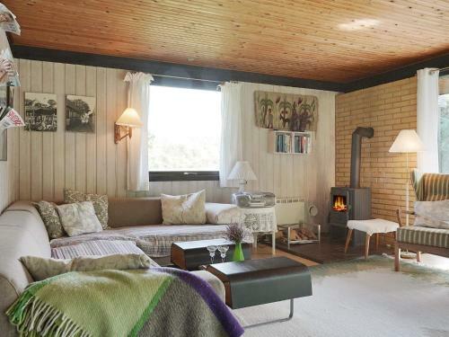 Holiday Home Svaneke IX