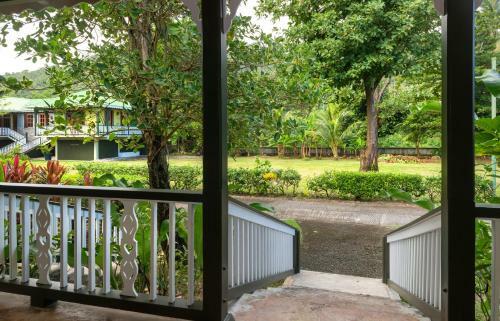Hotel Rosalie Bay Eco Resort & Spa